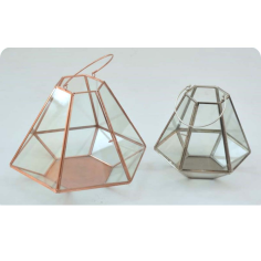 Terrarium With Copper Finishing Diamond Design And Hexagonal Bottom  Exporter