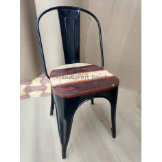 Iron Powder Coated Restaurant Chair with reclaimed wooden seat Supplier