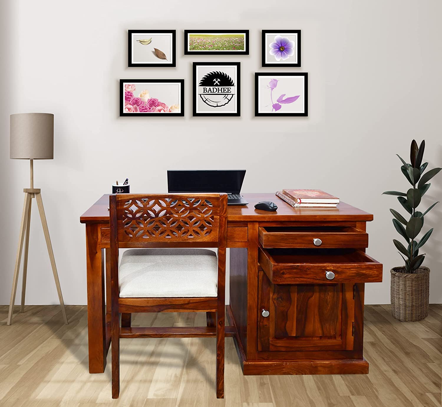 Bedroom Study Tables