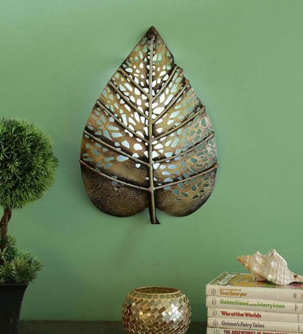 Iron Leaf with led Supplier