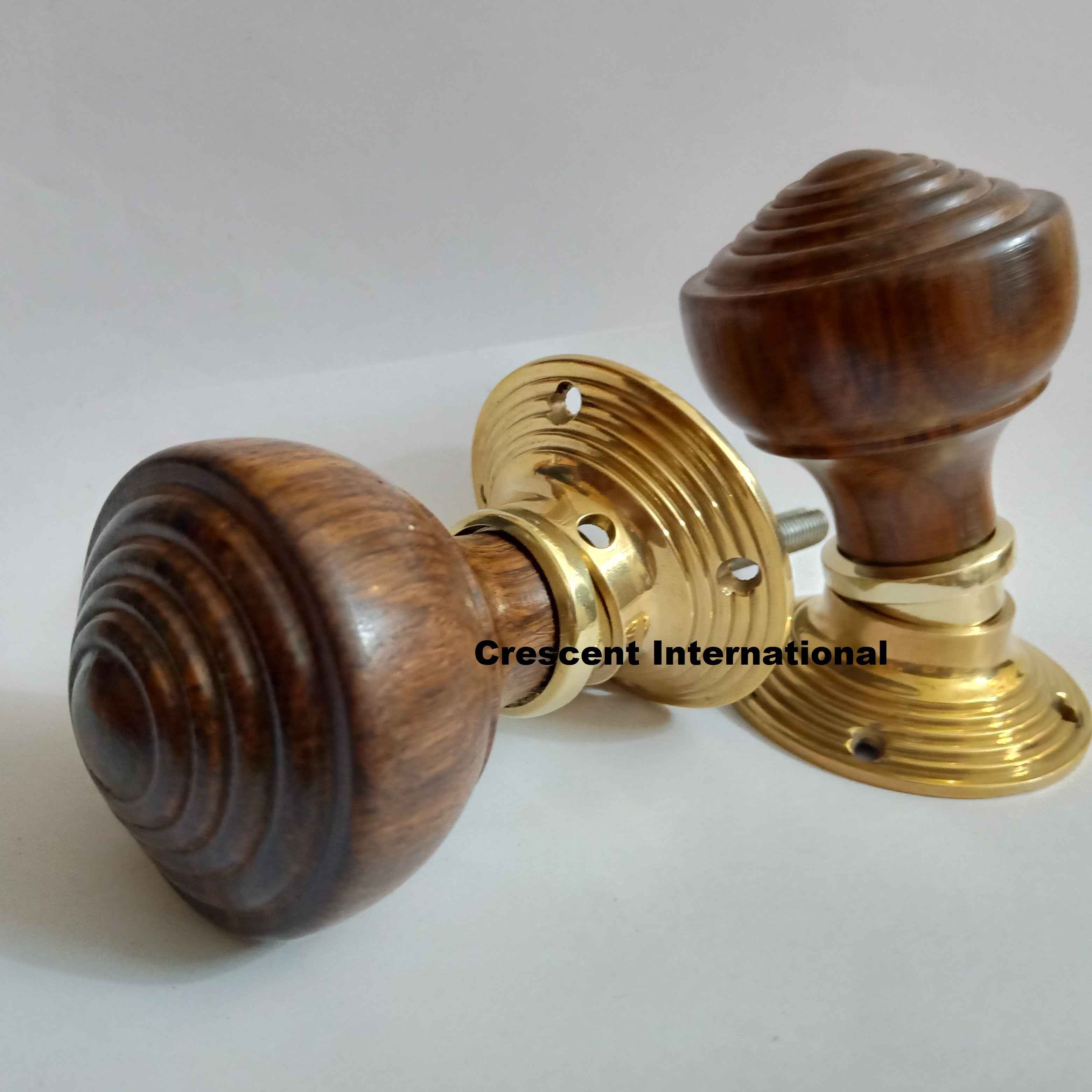 Wholesaler Ringed Door Knobs Rosewood Wooden door knob Brass finish