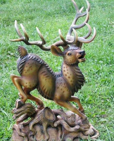 Handcrafted Animal Wooden Sculpture Art Online