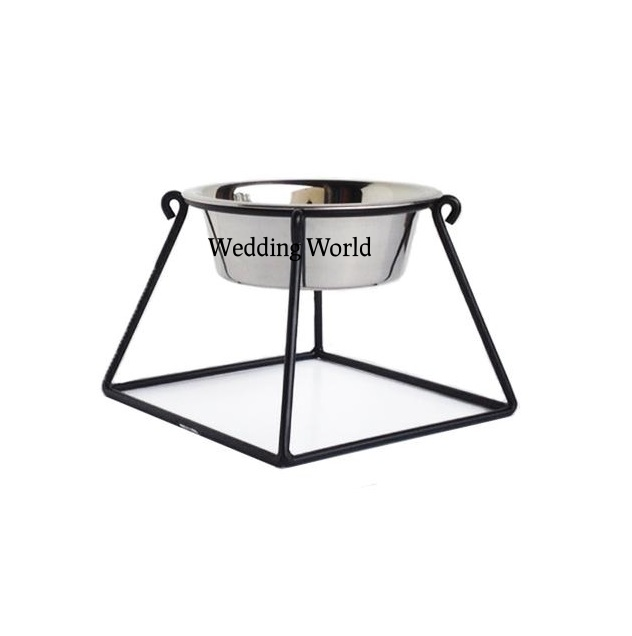 Wholesaler of Metal Dog Bowl With Stand