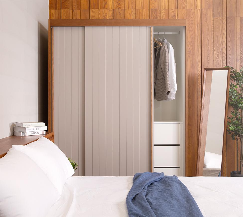 Four seasons sliding door wardrobe four seas Exporter